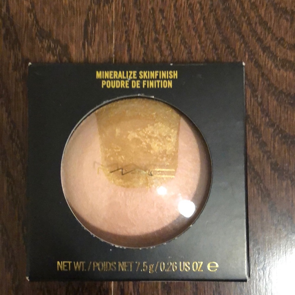 MAC skin finish - Picture 4 of 6